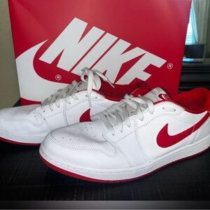 Jordan 1 Low OG "University Red" Men's Shoe Size 12.5